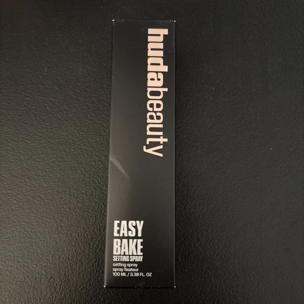 HUDA BEAUTY EASY BAKE‎ SETTING SPRAY FULLSIZE 3.38 OZ NIB